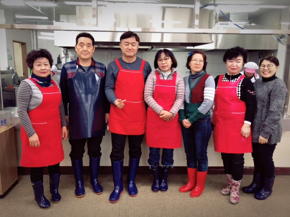 식당 개인 자원봉사자분들^^